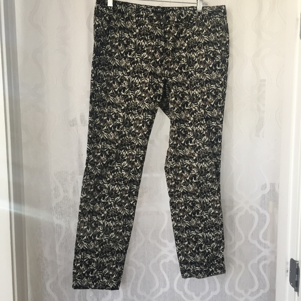 Sisley Black Brown Floral Cropped Cotton Pants